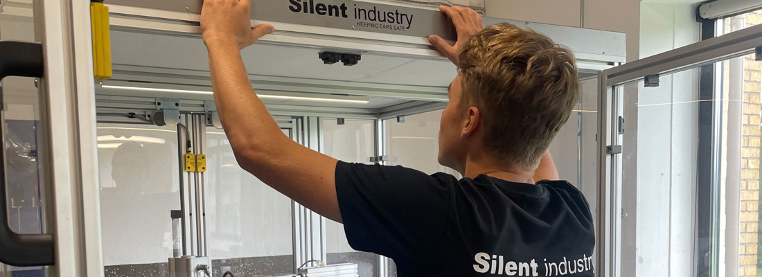 Joel Björnlinger Silent Industry BESKUREN