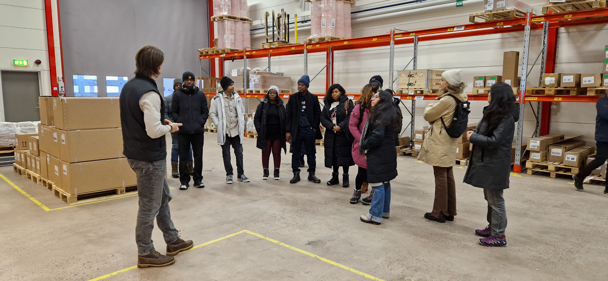 Rundtur Med Studenter Från JU 12